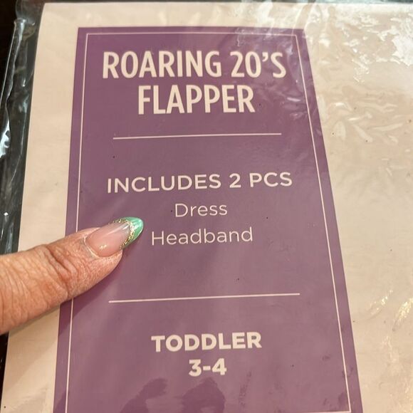 Roaring 20's Flapper Costume for Kids - Black - Picture 3 of 5